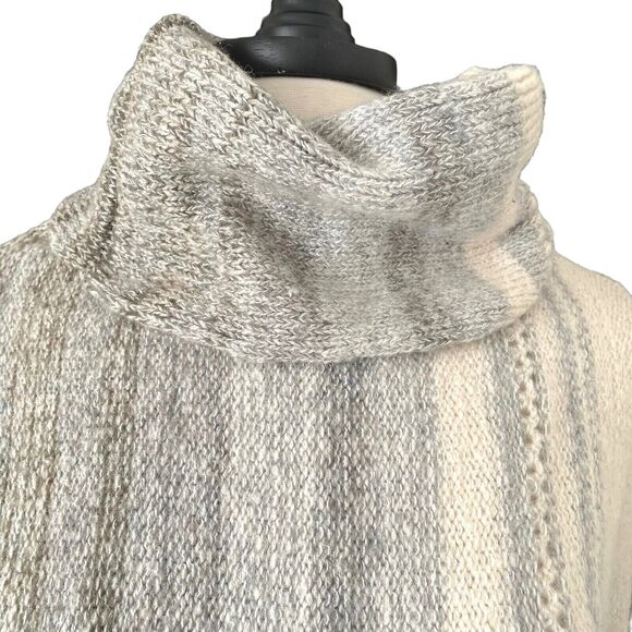 BNDI Revolve Sweater Sz S/M Hand Knit Style Grays Ivory Dolman Balloon Sleeve - Picture 2 of 10